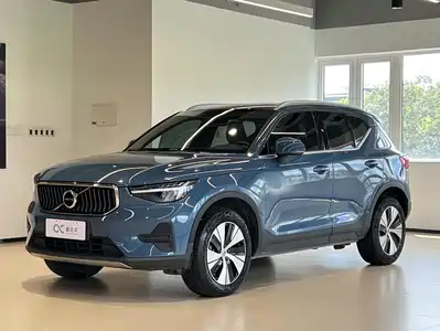 Volvo XC40 2024