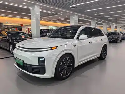 Li Auto L7 2025