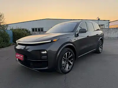 Li Auto L8 2023