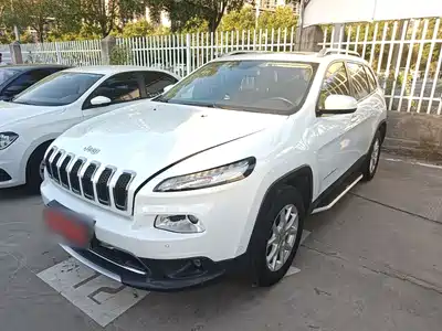Jeep Cherokee 2016