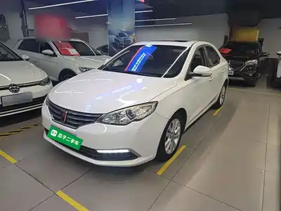 Roewe 360 2015