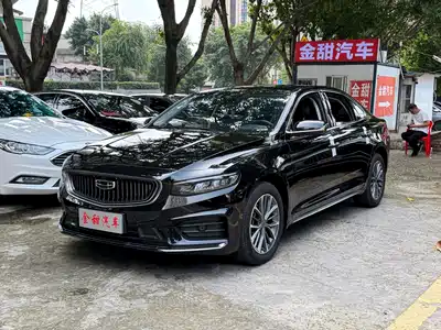 Geely Preface 2022