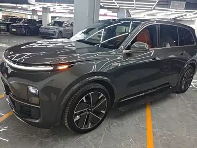 Li Auto L9 2025
