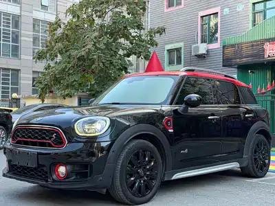 MINI COUNTRYMAN 2017