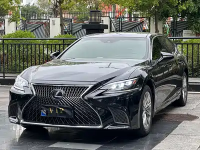 Lexus LS 2018