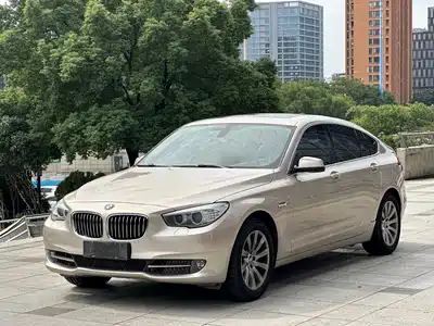 BMW 5 Series GT 2012