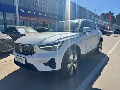 Volvo XC40 2024