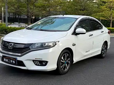 Honda Greiz 2018