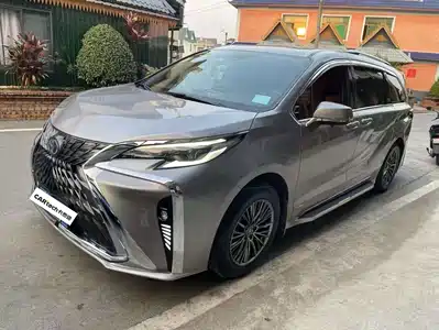 Toyota Sienna 2023