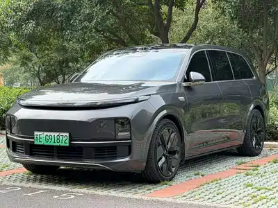 Li Auto L9 2025