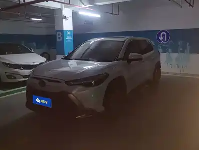 Toyota Frontlander 2024