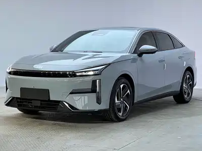 Geely Galaxy L6 2024