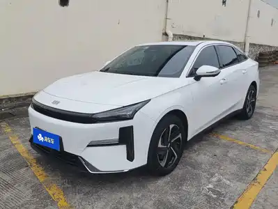 Geely Galaxy L6 2025