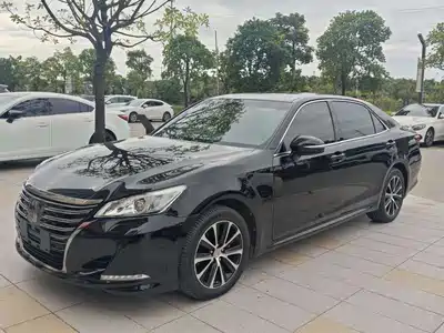 Toyota Crown 2019