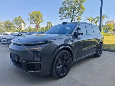 Li Auto L8 2023
