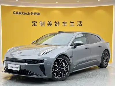 ZEEKR 001 2024