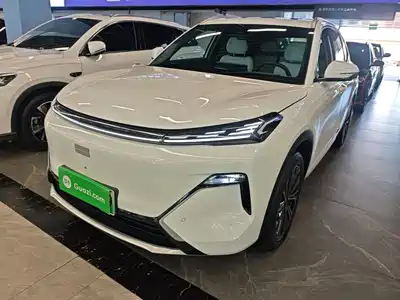 Geely Galaxy Starship 7 EM-i 2025