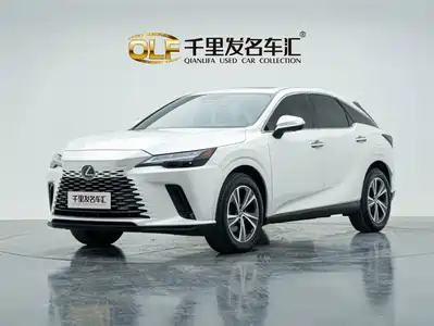 Lexus RX 2025