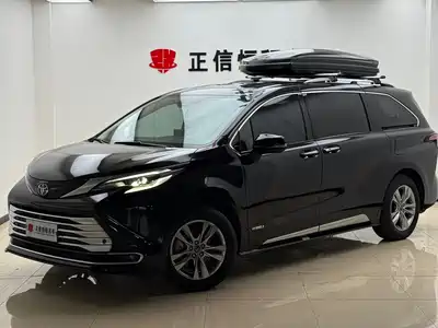Toyota Sienna 2022