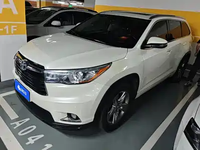 Toyota Highlander 2016