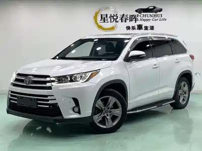 Toyota Highlander 2020