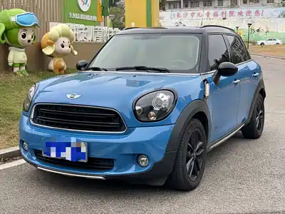 MINI COUNTRYMAN 2016