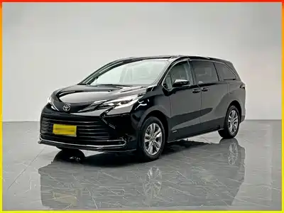 Toyota Sienna 2024