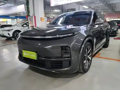 Li Auto L8 2022