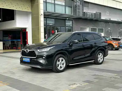 Toyota Highlander 2025
