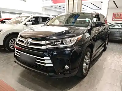 Toyota Highlander 2020