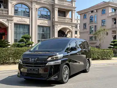 Toyota Vellfire 2023