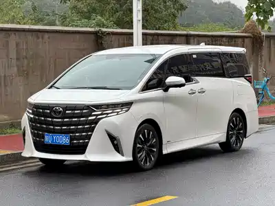 Toyota Alphard 2024