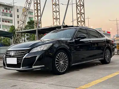 Toyota Crown 2018