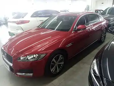 Jaguar XFL 2018