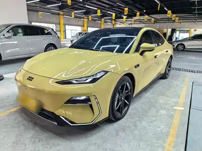 Geely Galaxy E8 2024