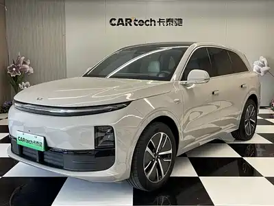 Li Auto L6 2024