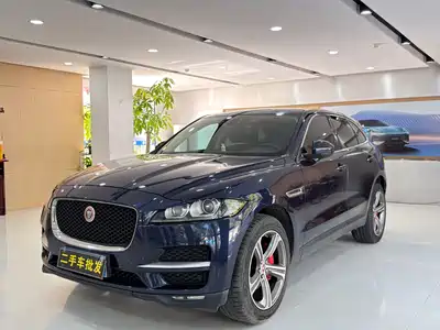 Jaguar F-PACE 2018