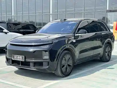 Li Auto L8 2024