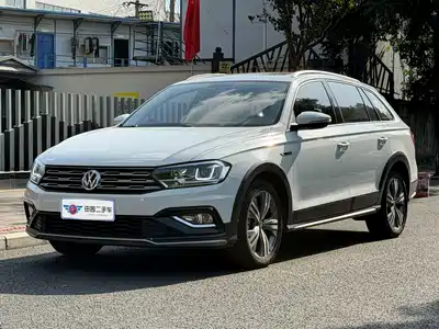 Volkswagen C-TREK 2019