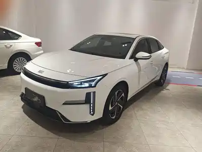 Geely Galaxy L6 2024