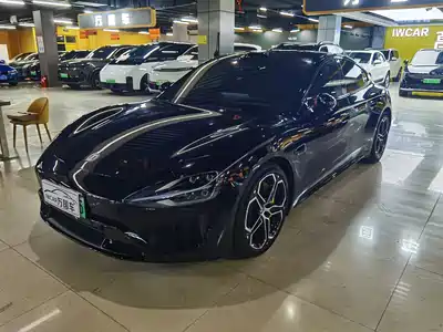 Xiaomi Auto SU7 2025