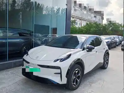 ZEEKR X 2025