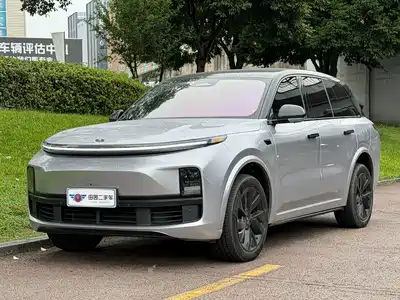 Li Auto L8 2023