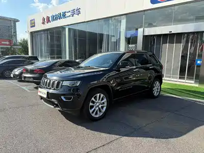 Jeep Grand Cherokee (Import) 2018