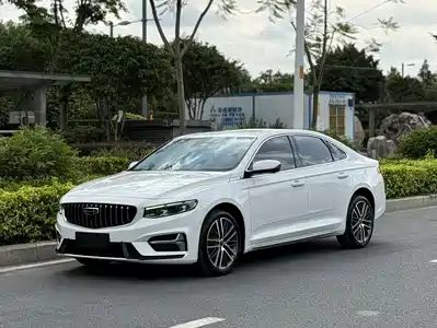 Geely Preface 2022