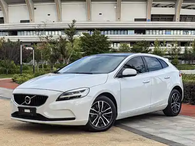 Volvo V40 2019