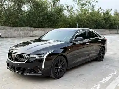Cadillac CT4 2022