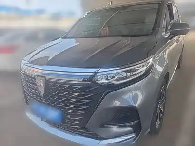 Roewe iMAX8 2023