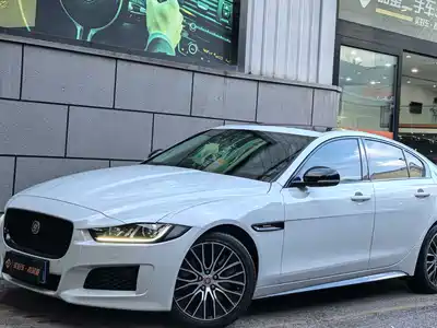 Jaguar XE 2019