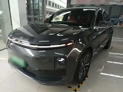 Li Auto L6 2024